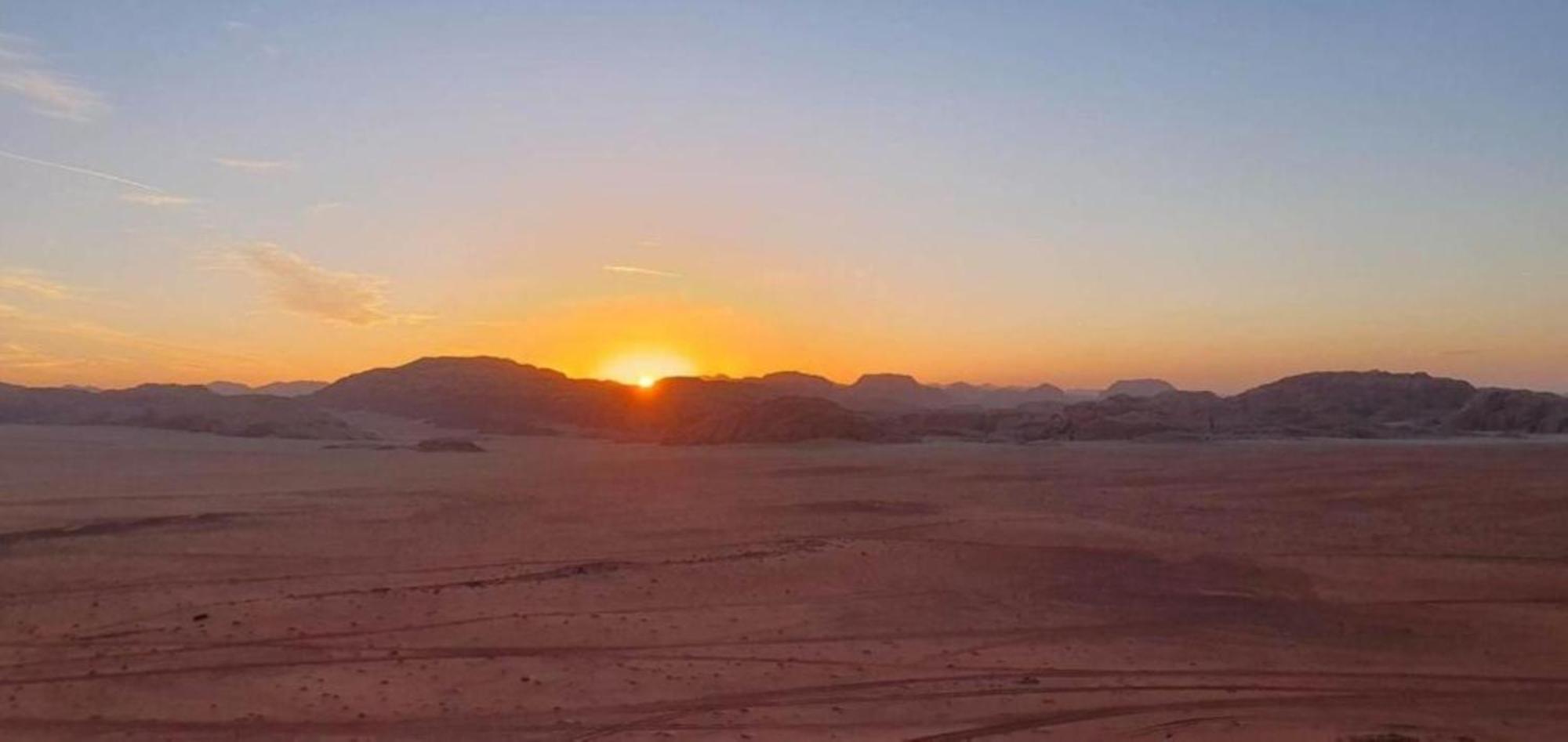 Authentic Bedouin Camp วาดิรัม ภายนอก รูปภาพ