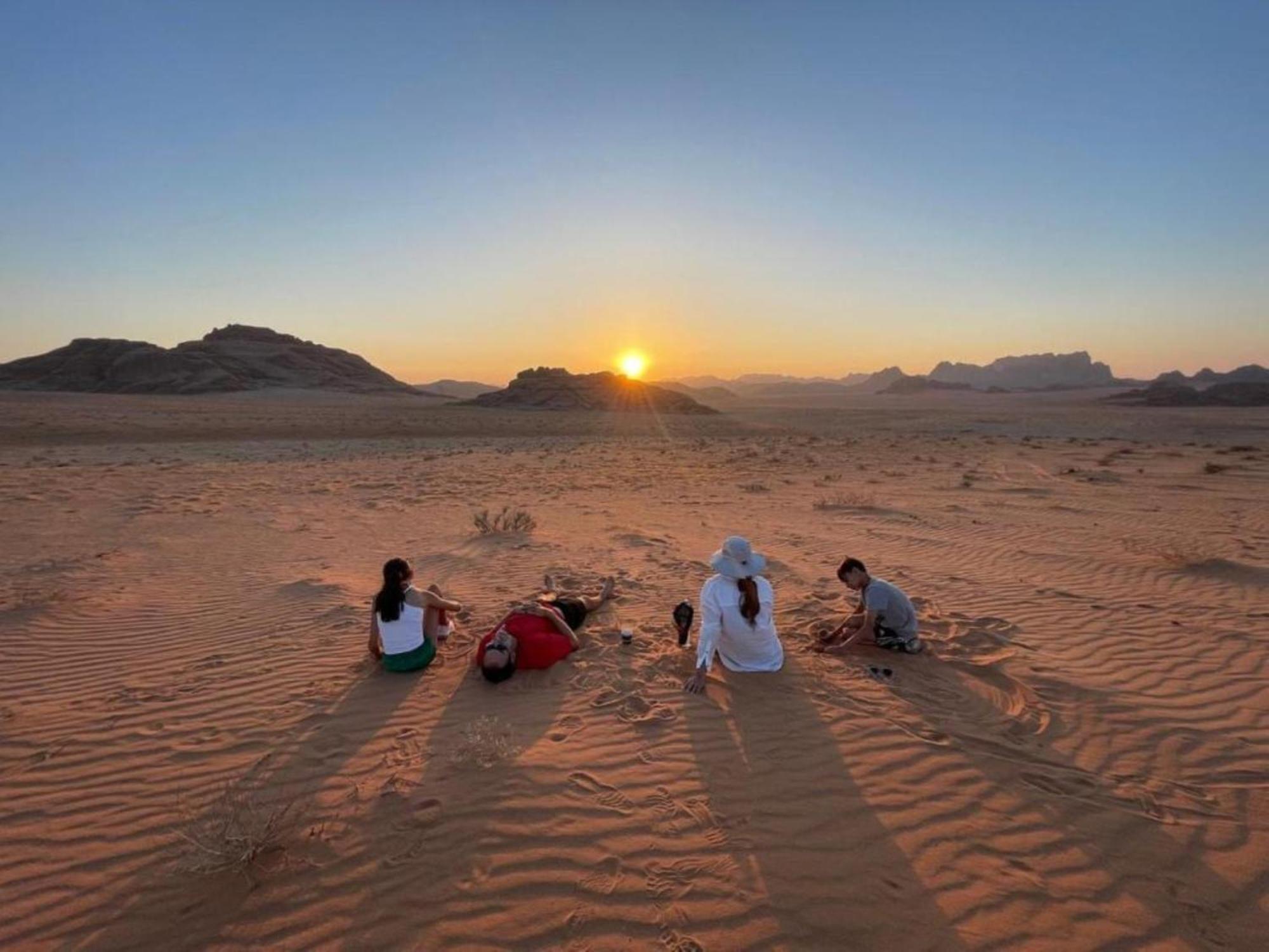 Authentic Bedouin Camp วาดิรัม ภายนอก รูปภาพ